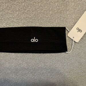 ALO Yoga Black Headband